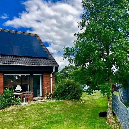 Ferienhaus Mit Deichblick * Friedrichskoog-Spitz